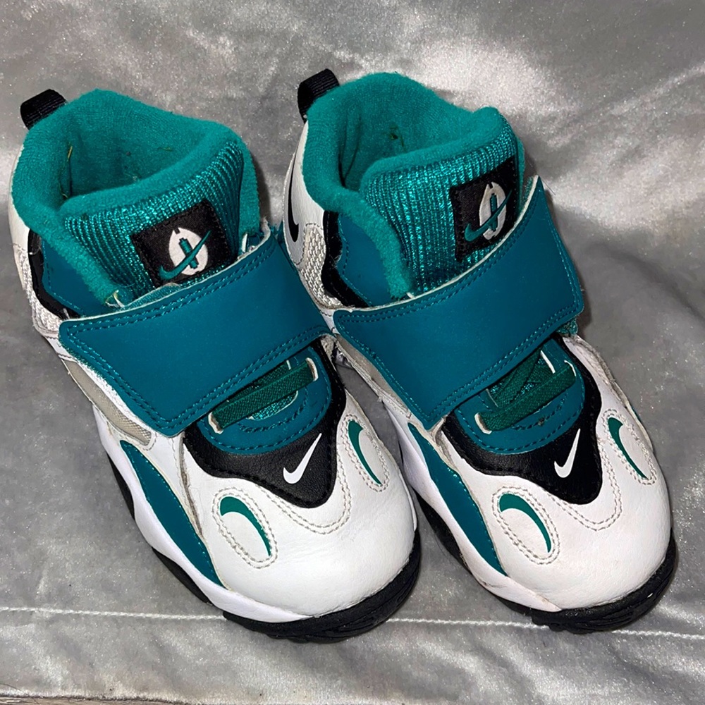 Boys Nike Shoes